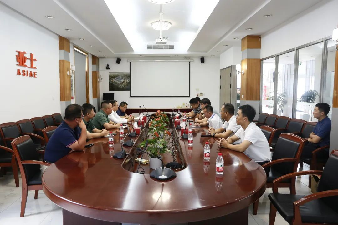 推动战略相助，，，北方尊龙官方网站集团携手亚士创能